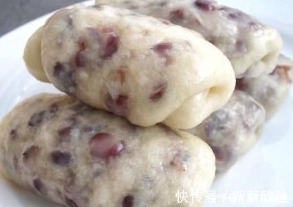 我家红豆从来都不煮,加上一碗面粉,蒸一蒸,软糯香甜超好吃
