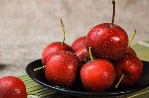 水果|最“毁身材”的4水果,披着“减肥”外衣,实则是“肥胖”的根源