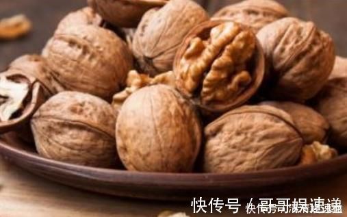 家人|经常吃核桃，身体差不了！但也要牢记“2个不”，快告诉家人！