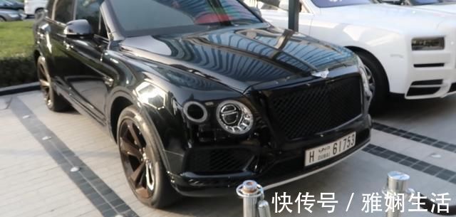 酒店门口碰到三台 神车 地位都曾处于巅峰 尤其是第二辆 乐惠车 酒店门口碰到三台 神车 地位都曾处于巅峰 尤其是第二辆 乐惠车