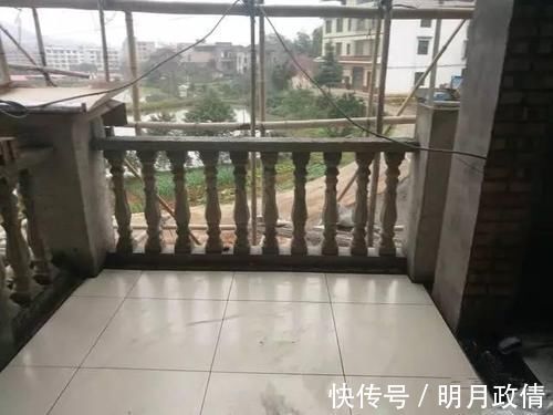 山清水秀|30万的农村自建别墅，山清水秀太棒了，城里人看了也羡慕