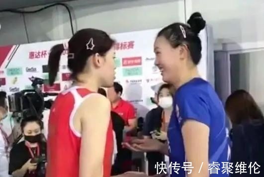 四年間|姚迪之后，天津女排的隊(duì)長(zhǎng)會(huì)是李盈瑩嗎？