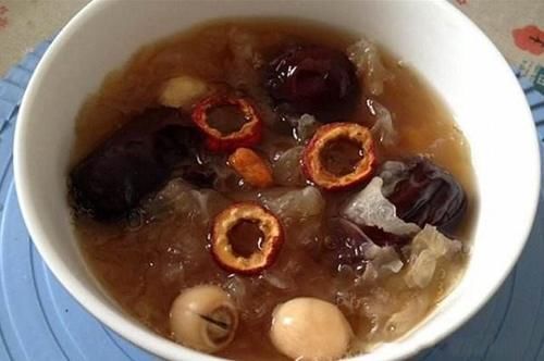  银耳一起|山楂和它一起食用，营养美味好处多，不知道的一起看看吧