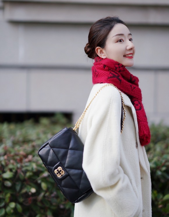 短靴|今年冬天大衣就要穿“奶油白”,温柔优雅还显白,清新时髦又保暖