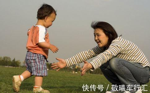 视觉|走没2步就摔，孩子走路爱摔跤，是“视觉智能”不足，家长要重视