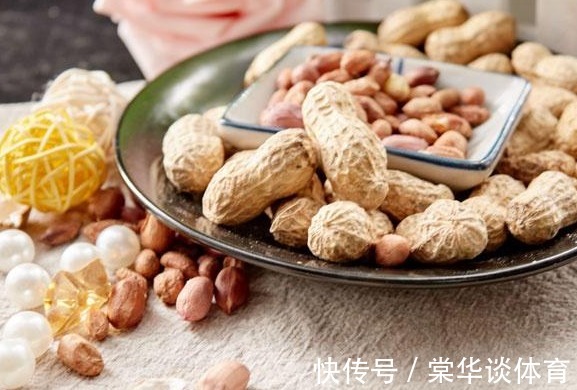 不饱和脂肪酸|血压高的人吃花生堪比吃“砒霜”？常吃花生对血压都有哪些影响？