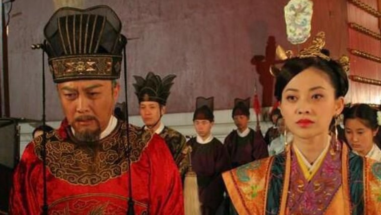 超过|历史上在位时间超过四十年的帝王,竟然都有一个奇怪的共同点