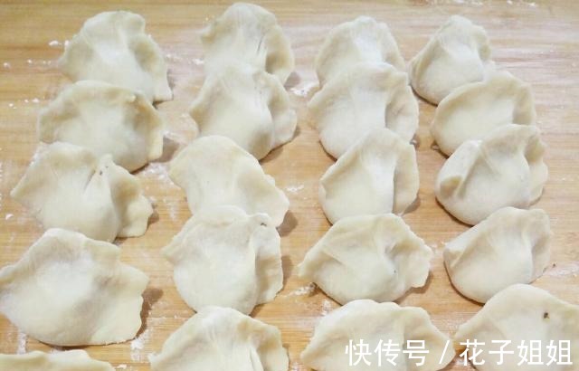 焯水|用萝卜做饺子馅时 需要把萝卜焯水吗现在知道还不晚快来学!