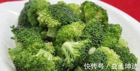 类黄酮|西兰花营养丰富又防癌,但你肯定不知道,西兰花配上它效果翻倍!