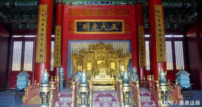 黄金打造|故宫里面的龙椅,到底是用啥材料做的呢?真正的奢华