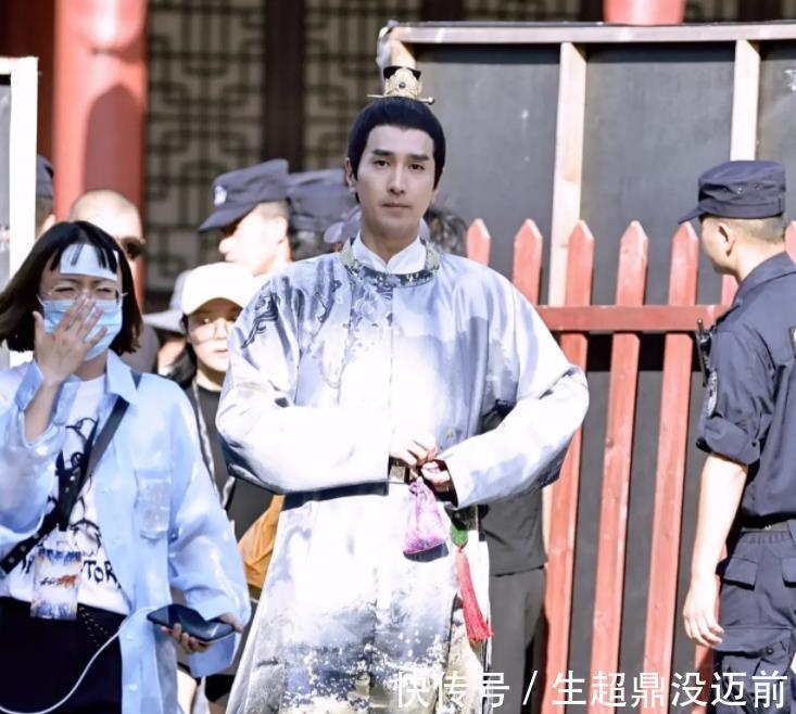 关晓彤|《最后的赢家》热录，关晓彤搭档5个哥哥，养眼阵容说啥都要追了