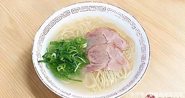 福冈|舌尖上的日本:福冈豚骨博多拉面「长浜ナンバーワン」