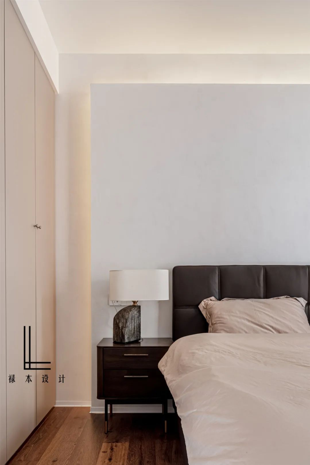 现代|460㎡现代极简,净白的空间,流畅优雅的造型,满屋高级的大气