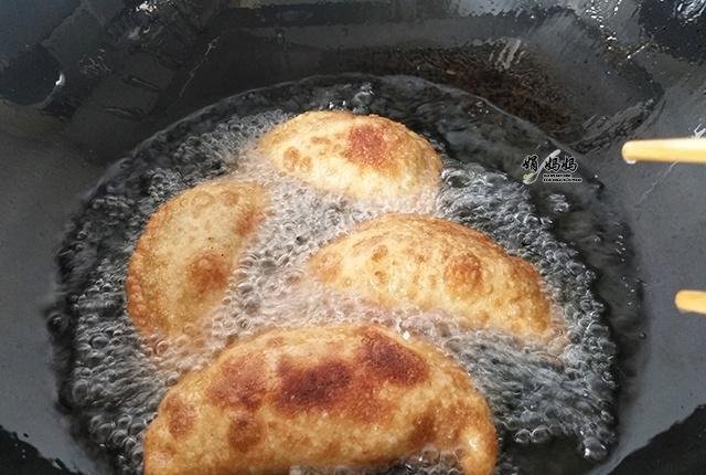 馅料|我家饺子从来不水煮,这样做外焦里嫩,味道香,放凉了吃也不硬