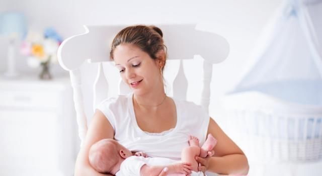 妈妈|4年了,哪个因喝奶太用劲,被妈妈用剪子戳脸的男宝宝现况怎样