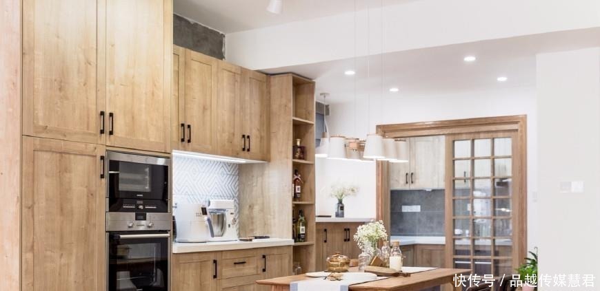 榻榻米床|坚持把沙发墙挖个“洞”,家人不解!完工后都夸我大智若愚!晒晒