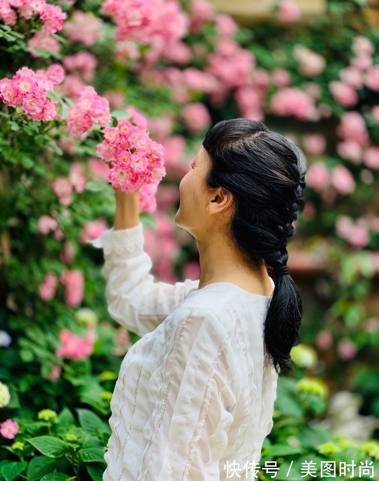 庭院改造:50㎡的下沉式庭院造花园,有地我也建一个,太好看了!