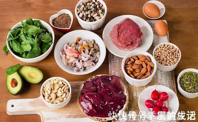 营养物质|初三男孩连续3年睡前喝奶,两年只长3公分,医生:愚昧毁了娃