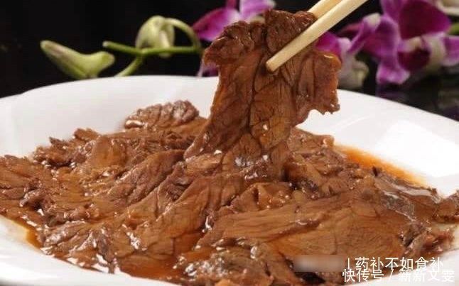 夏天|夏天多吃的“开胃菜”,色泽红润,软烂鲜香入味,增强体质不怕冷