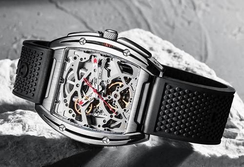 国内一家企业挑战全机械表，男人的“第一块”全机械手表？