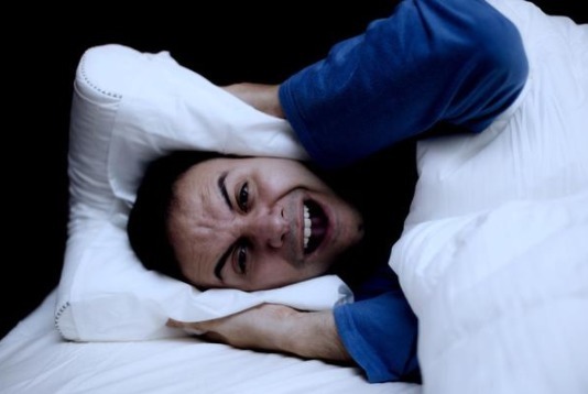 心脏|心梗来临前，晚上睡觉时会有4种“不适”，两类人群要留心