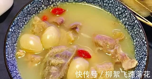 滋补养颜|天干物燥,及时补水;滋补养颜百合美食给你滋润一下!