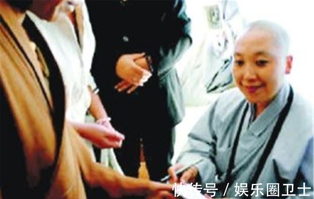 27岁走红,34岁出家,“青藏高原”的原唱李娜到底经历了什么?