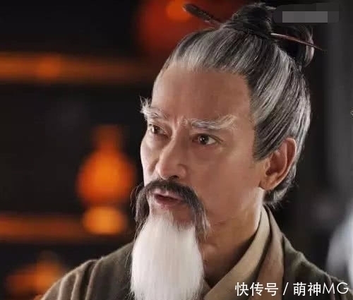 别人|高人说当别人瞧不起你时,最好的做法不是反击,而是一个字