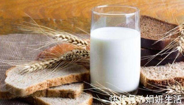 喝牛奶|喝豆浆、豆奶好还是喝牛奶好?营养师说清楚了,过年买它回家