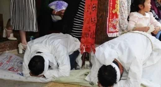 春秋时期@人去世后,为什么要停尸三天?这绝非迷信,而是有科学依据的