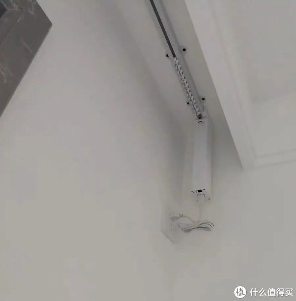 罗马杆|我把2000元淘宝窗帘，挂出了2w效果