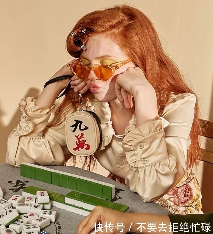 小仙女&虽好看但不实用，迷你包却是我最后的倔强！