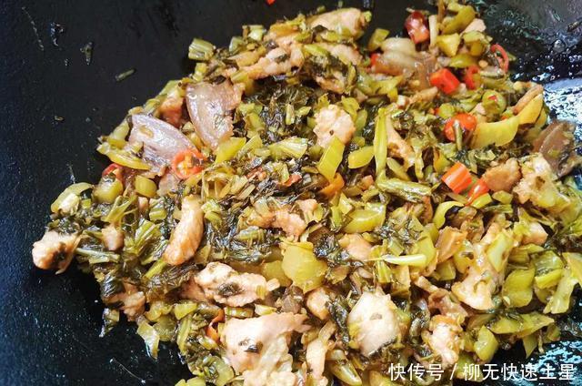 胃口|冷天没有胃口时,就炒一盘这菜,吃起来酸辣美味,开胃又下饭