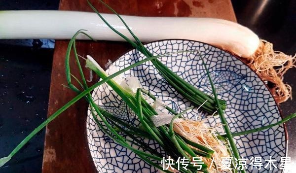 回锅肉这么做就对了,不油不腻,配饭或下酒随意!