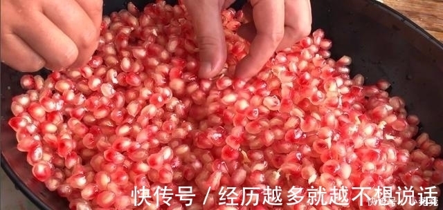 国庆|吃了20年石榴才知道,石榴上有个“小机关”,3秒剥好不脏手