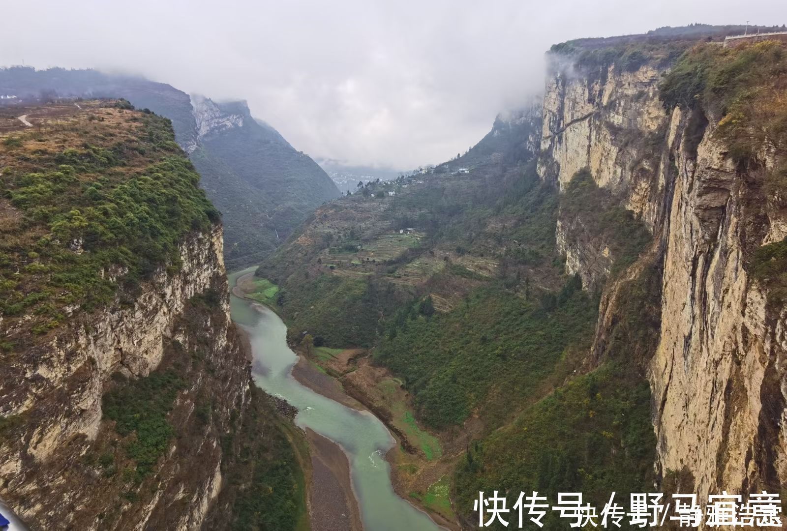 自然景观|鸡鸣三省大峡谷，入选四川100大最美景观，成为1处旅游佳地