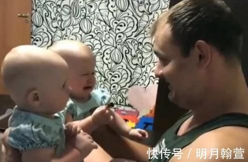 宝宝|爸爸剪掉长胡子戏弄宝宝,1岁双胞胎姐妹看到后,表情笑翻网友