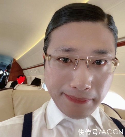 付费群|“人类高质量男性”开付费群一个月2万5，我觉得还是看cos就好了