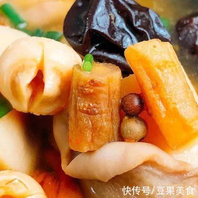 胡椒粒|你做的四物健脾汤，和饭店大厨相比，只差这一步