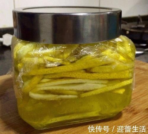 冰糖|咳嗽“最怕”的解药,常用此物煮水喝,止咳祛痰,冬天不咳嗽