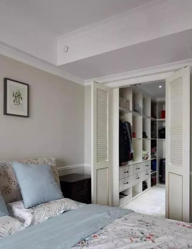 美观|终于入住新家了,136平三室新房,鞋柜实用极了,电视墙特满意!