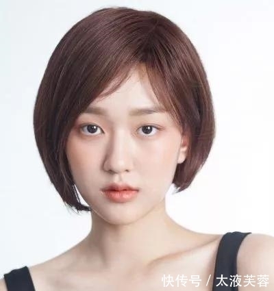 卷发 近年大热的发型要怎么剪?这些人气短发能给你灵感!