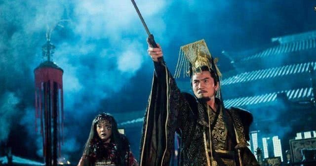 黄飞虎|身为大罗金仙手持打王金鞭,“托孤元老”闻太师为何不敢杀妲己?