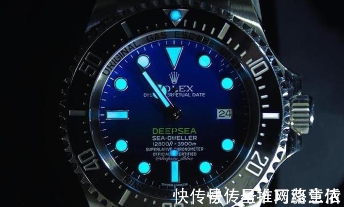 百年灵#爱运动的男士,想好今年夏天戴哪款手表了吗?盘点大表径腕表