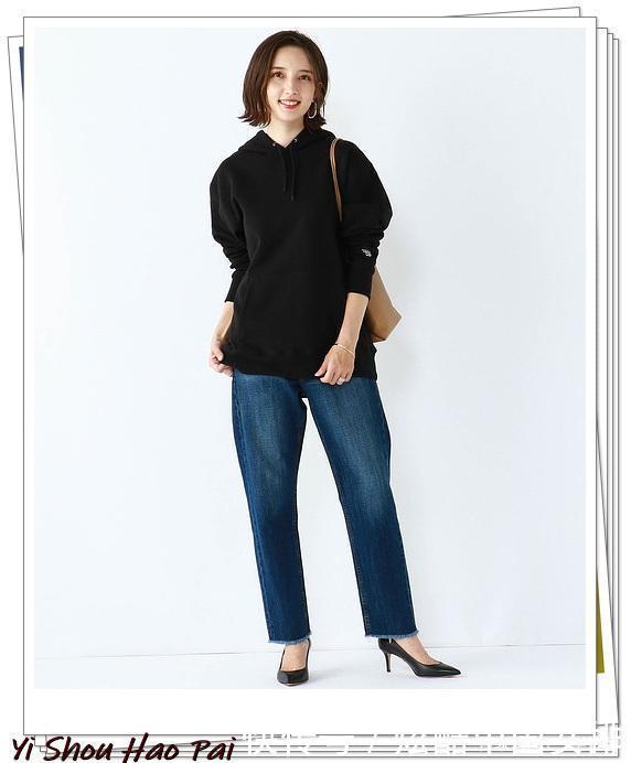 卫衣的15种秋季简单穿搭分享!把休闲的单品穿出轻熟优雅的感觉