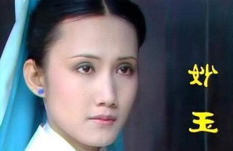 轻薄|三更半夜,妙玉被强盗轻薄后掳走,为何又能安全地在瓜洲渡口现身