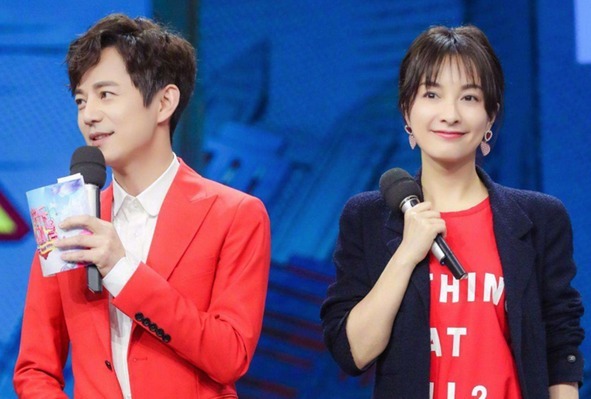 她被“轰出”快乐家族了何炅老师挥手告别，网友早就该走了