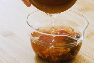 蒜泥|吃了这碗卷心菜肉卷,一口下肚感觉超暖