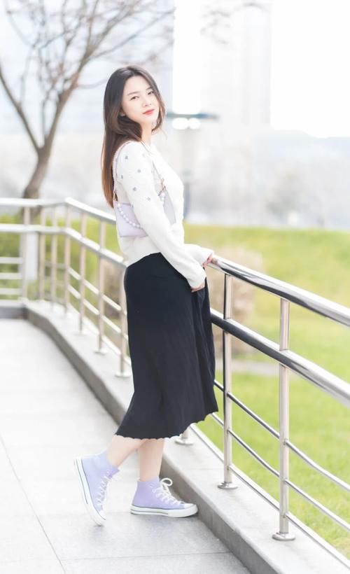 “ 春外套 ”我爱惨了！2021年这么穿，流行极了