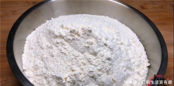 白醋|和面时,别只会加酵母,只要滴一滴,8分钟快速满盆又白又香软!